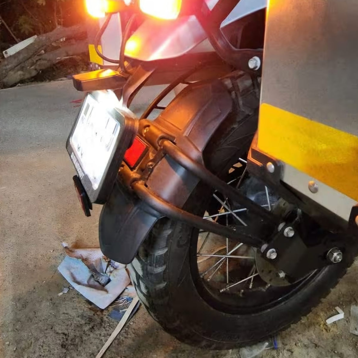 Rear tyre hugger - Universal